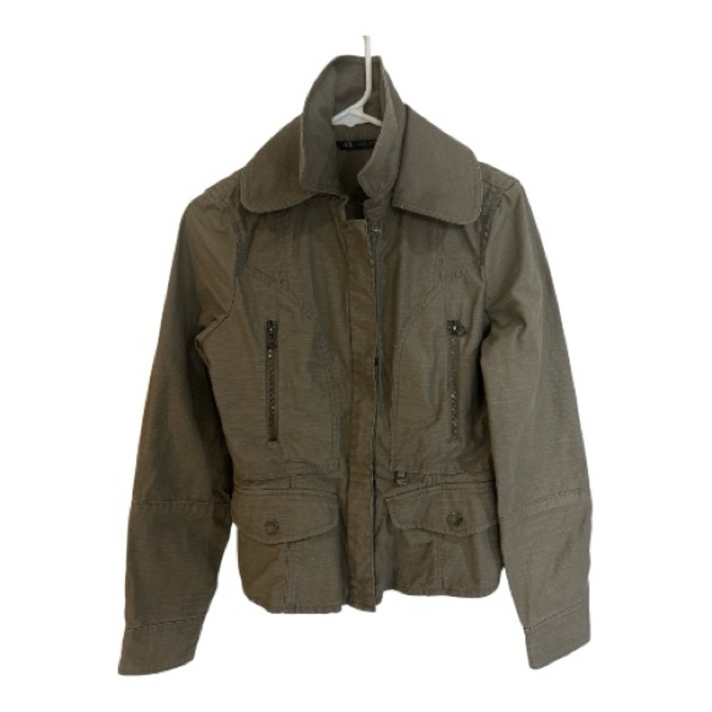 Jacket - Picture 1 of 9